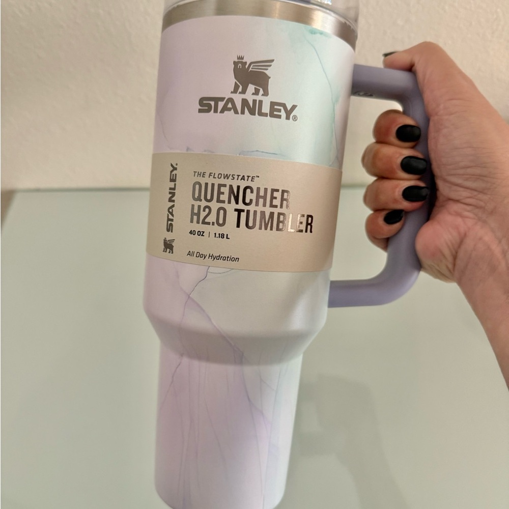 Stanley 40 oz Stainless Steel H2.0 FlowState
Quencher Tumbler Watercolor Dusk - Picture 7 of 10